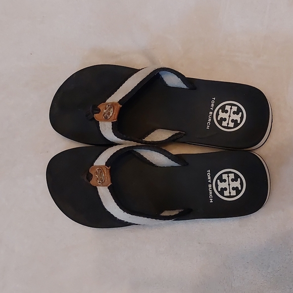 Tory Burch sandals - Picture 1 of 5